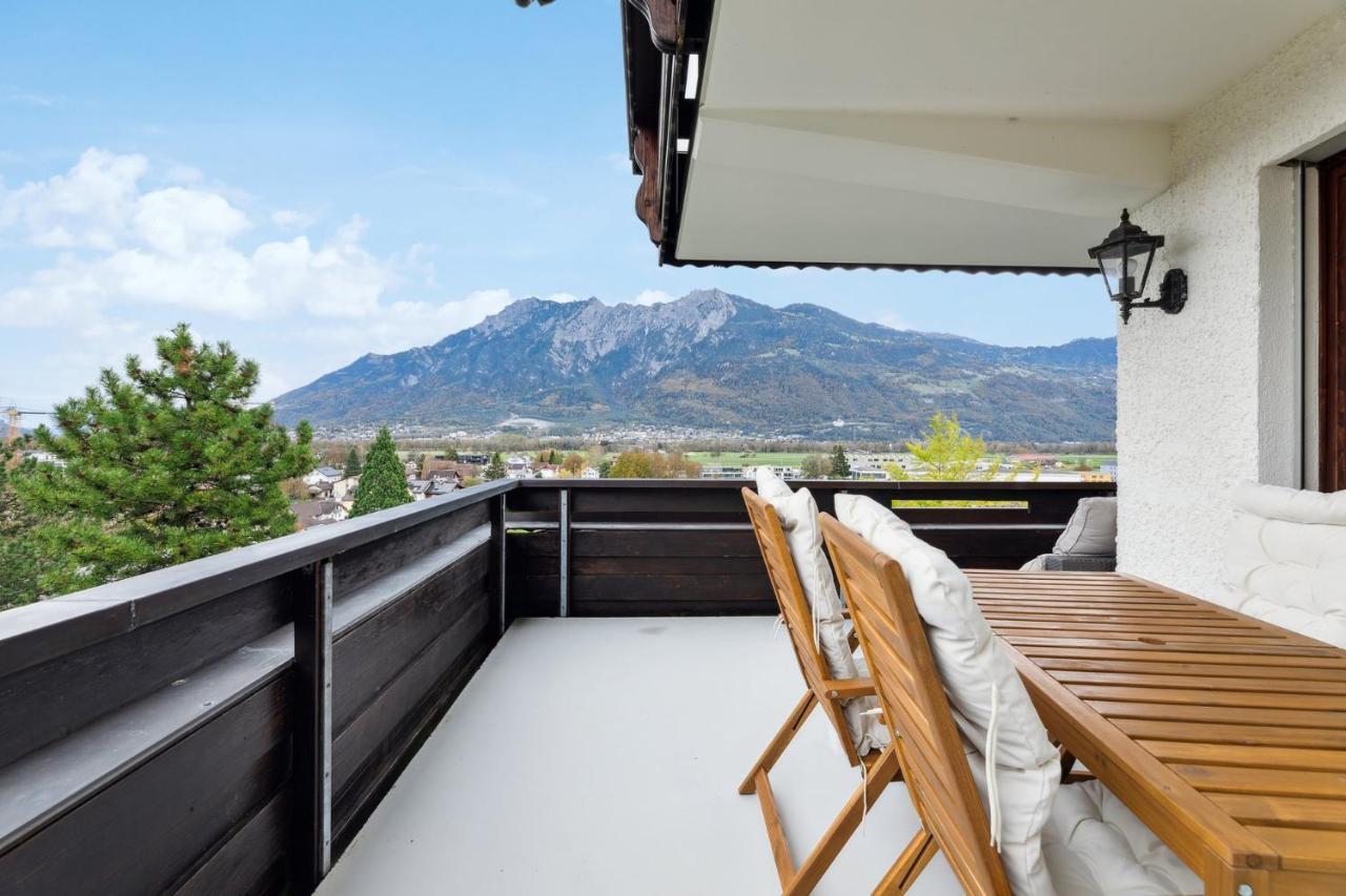Sonniges Apartment Mit Traumhaftem Bergblick Buchs  Ngoại thất bức ảnh